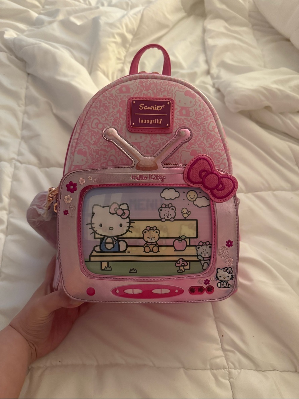 Loungefly Sanrio Hello Kitty Vintage TV Mini Backpack
